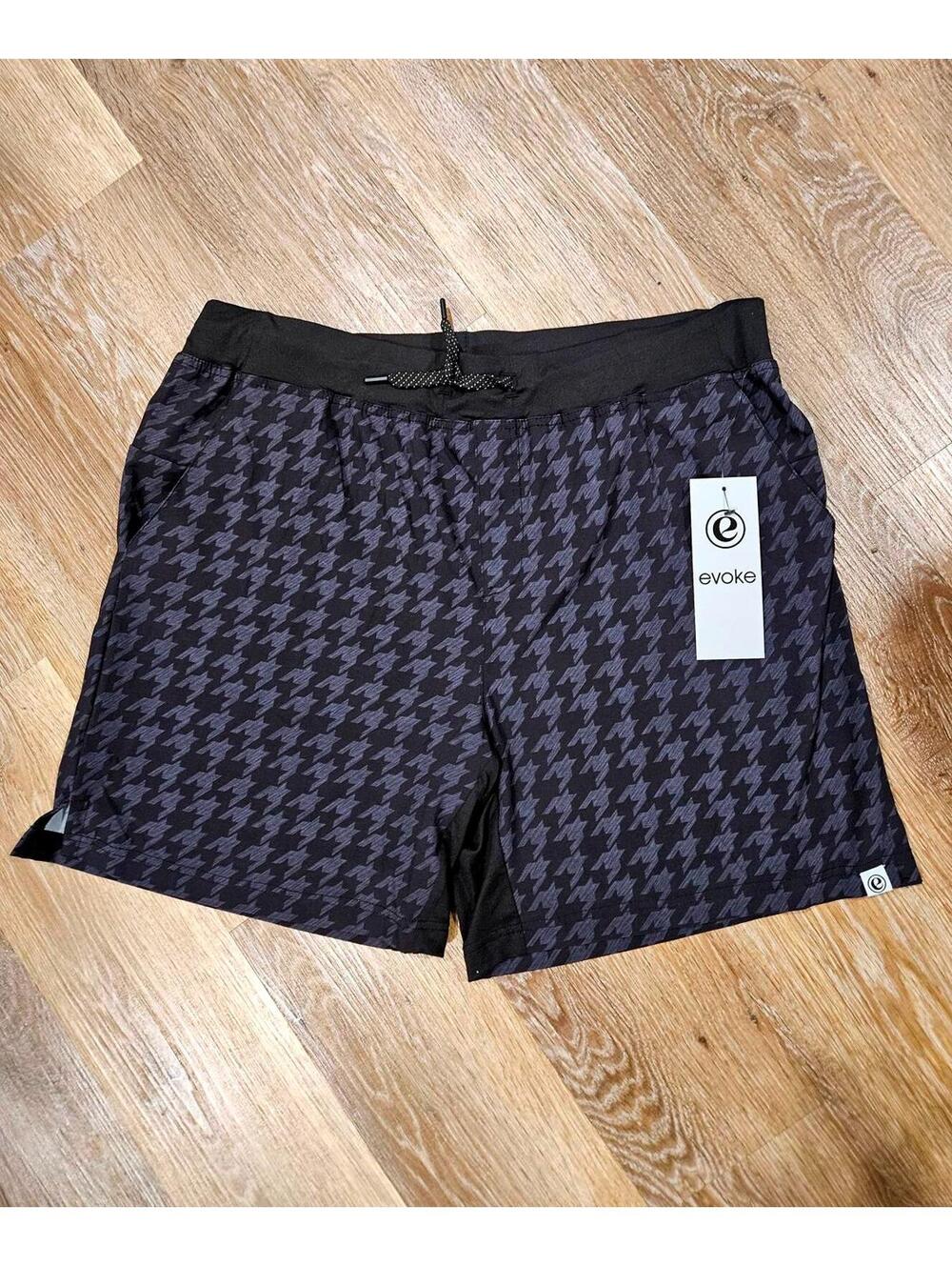 Evoke Angle Houndstooth Athletic Shorts 7" Inseam Size XL